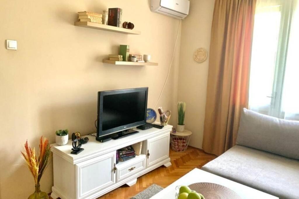 Cute, Spacious Apt In The Heart Of The Old Town Podgorica Buitenkant foto