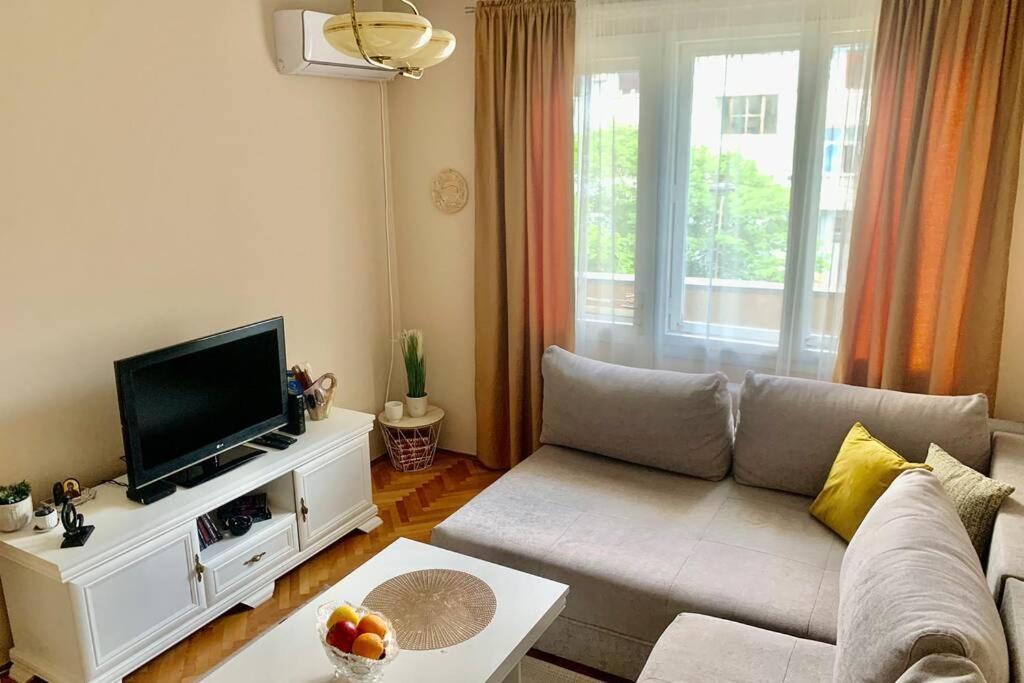 Cute, Spacious Apt In The Heart Of The Old Town Podgorica Buitenkant foto